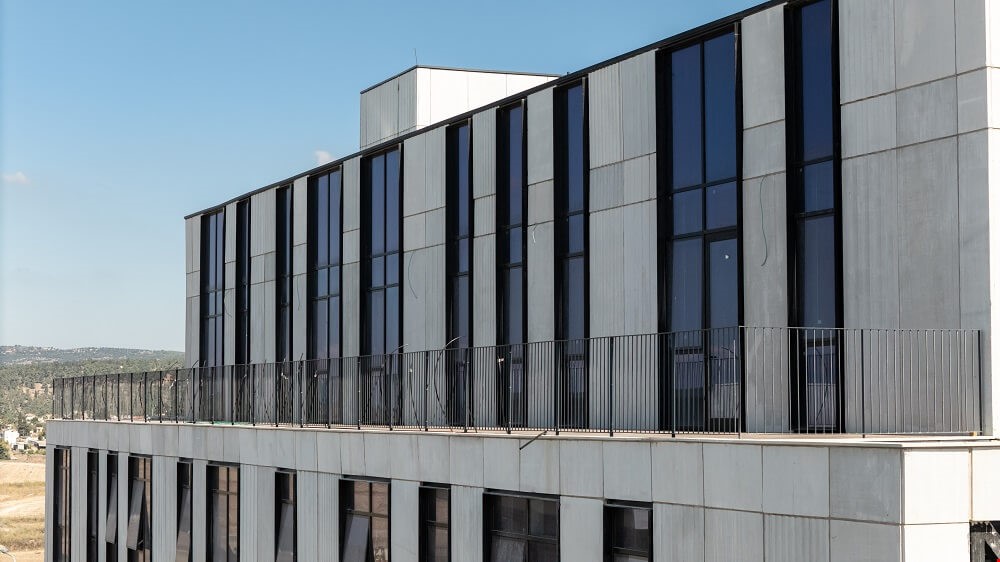 פרויקט בית שובל - חיפוי בשיטת פרימה פטנט 1