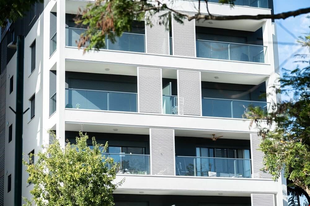 פרויקט גרופית רמת חן - מעקות מאחז יד מלבני 4