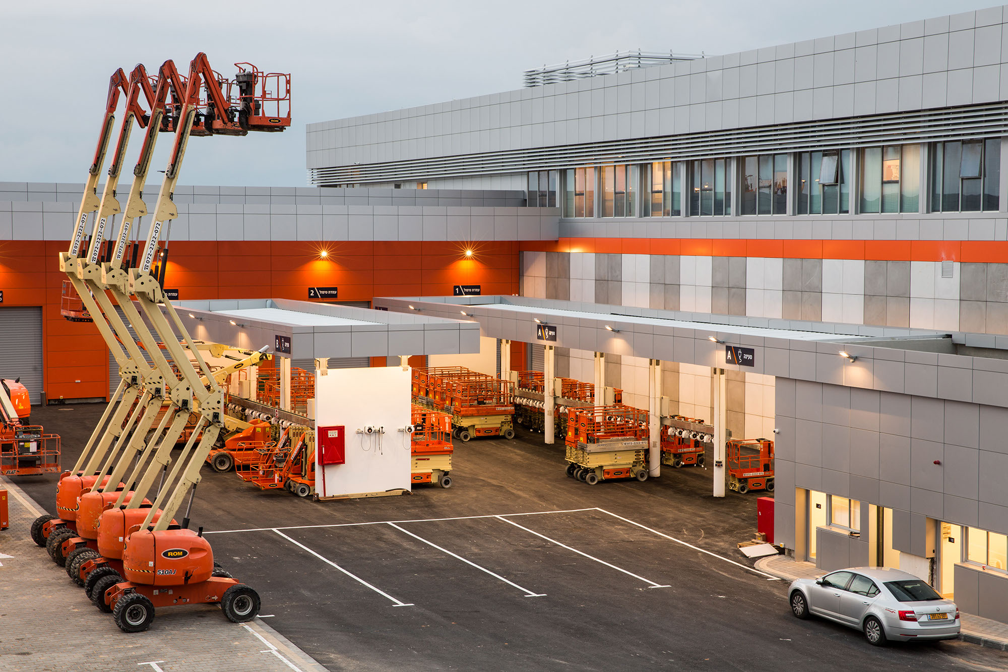 חיפויי בטון אדריכלי (GRC)