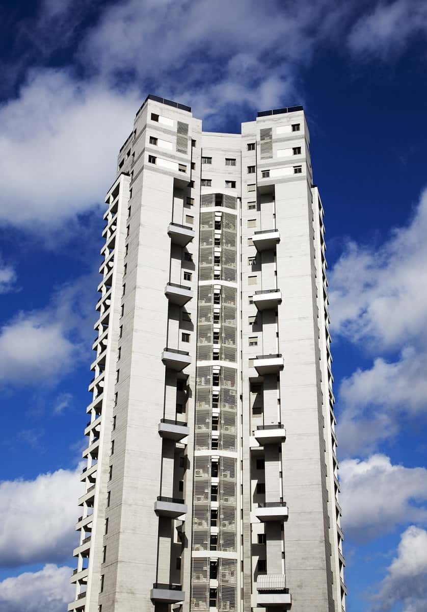 מסתור כביסה לבניין