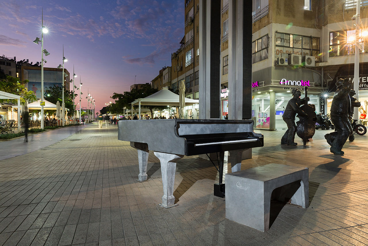 ריהוט רחוב מבטון אדריכלי