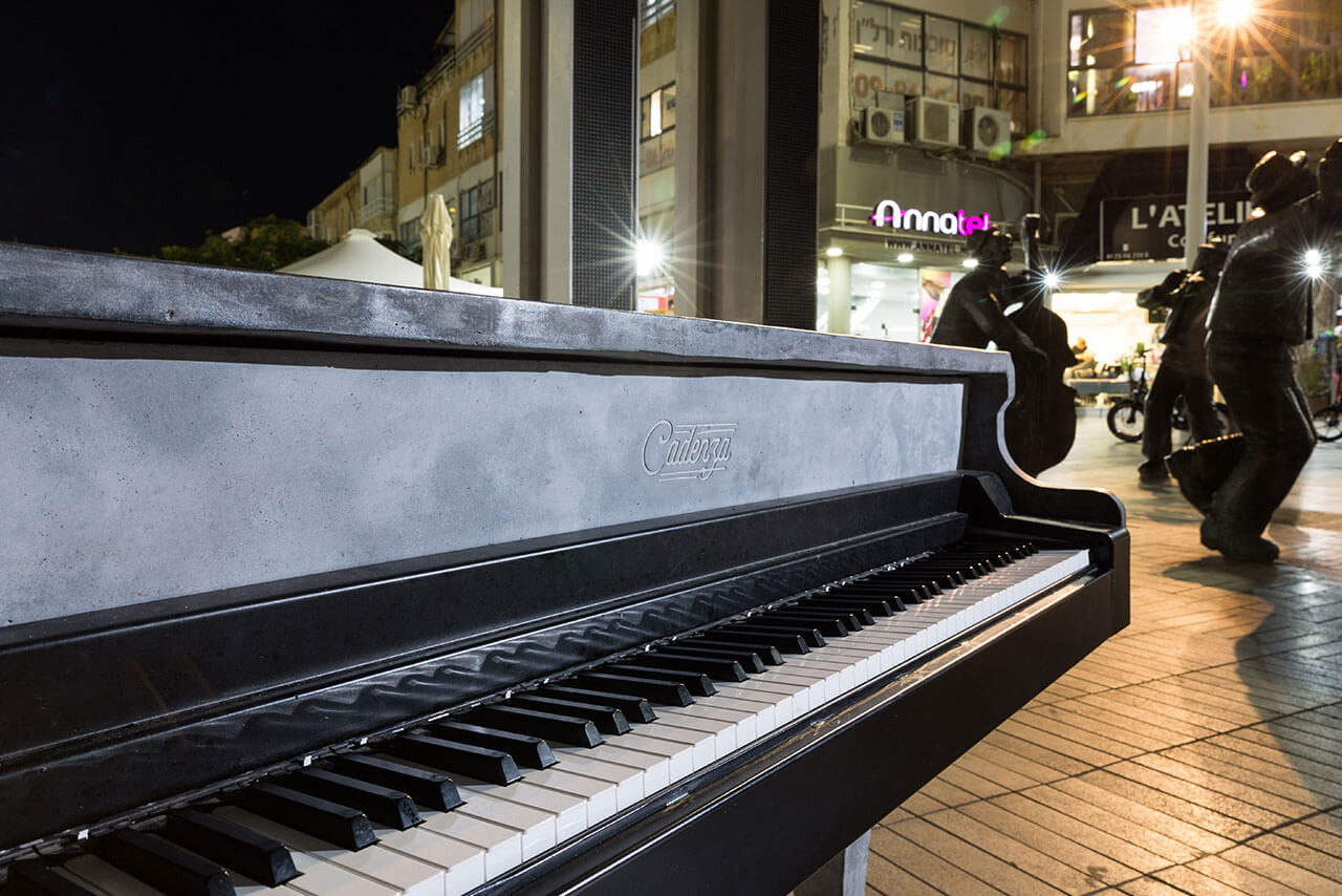 פסנתר מעוצב מבטון