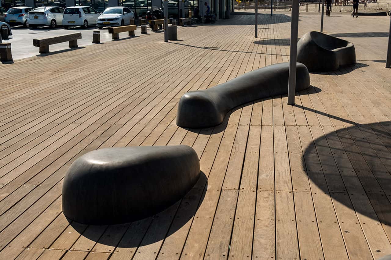 ספסלים מבטון אדריכלי