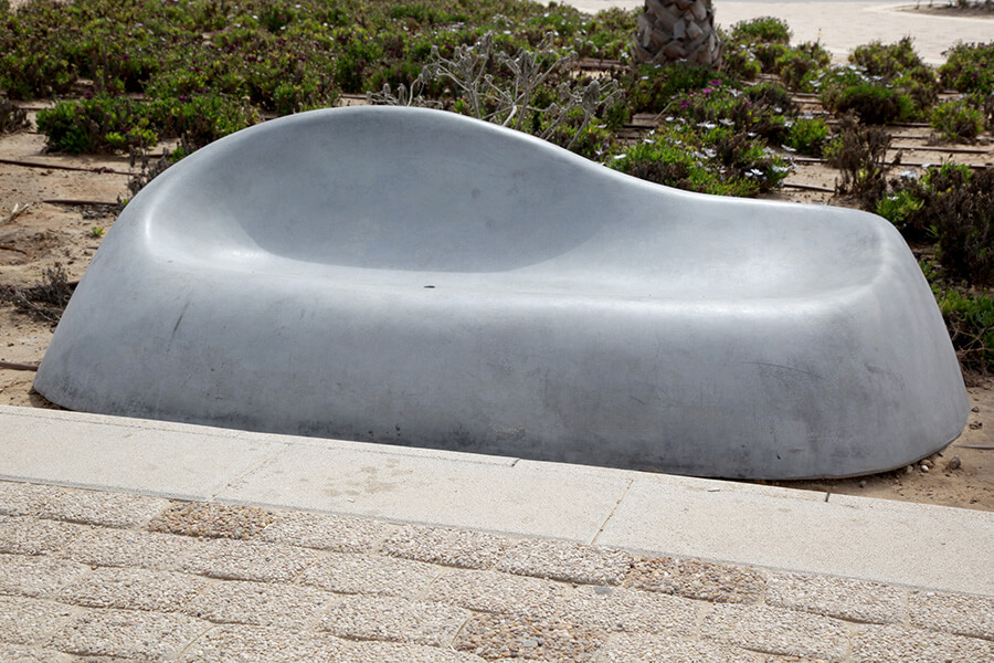 ספסל מבטון אדריכלי